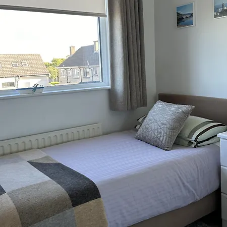 30 Minutes To Centre Δωμάτια σε οικογενειακή κατοικία Δουβλίνο