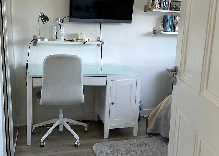 Kwatera prywatna 30 Minutes To Centre *