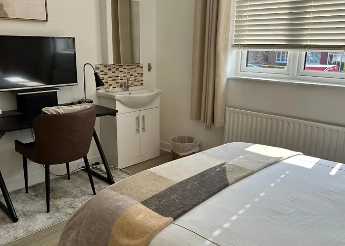 30 Minutes To Centre